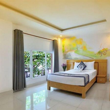 U And Me Hotel Tan Phong Dış mekan fotoğraf
