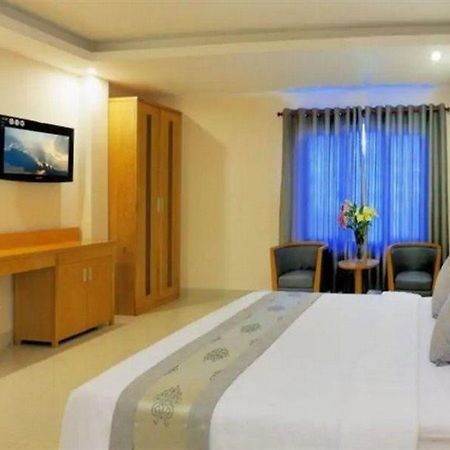 U And Me Hotel Tan Phong Dış mekan fotoğraf
